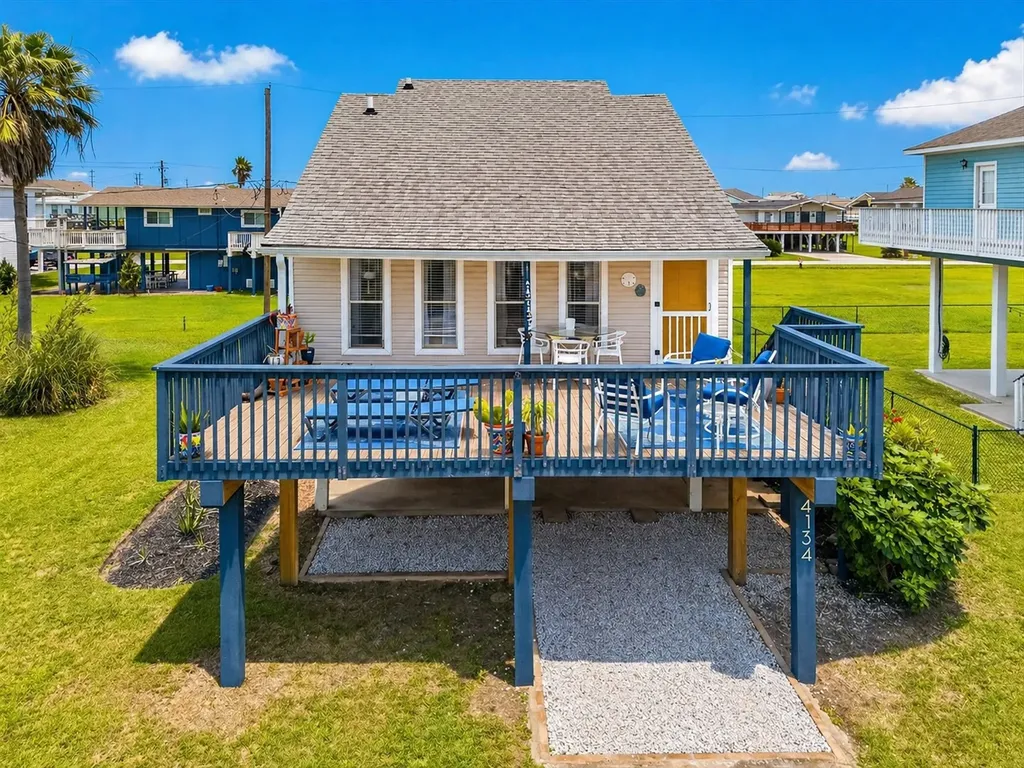 4134 Liberty Drive Galveston TX 77554