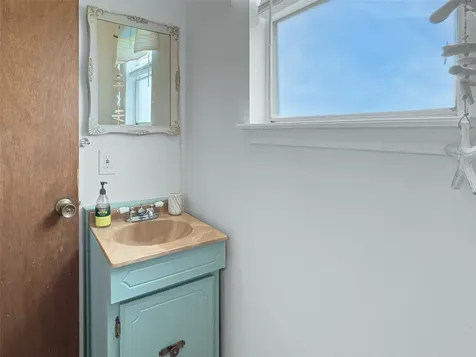 4134 Liberty Drive Galveston TX 77554