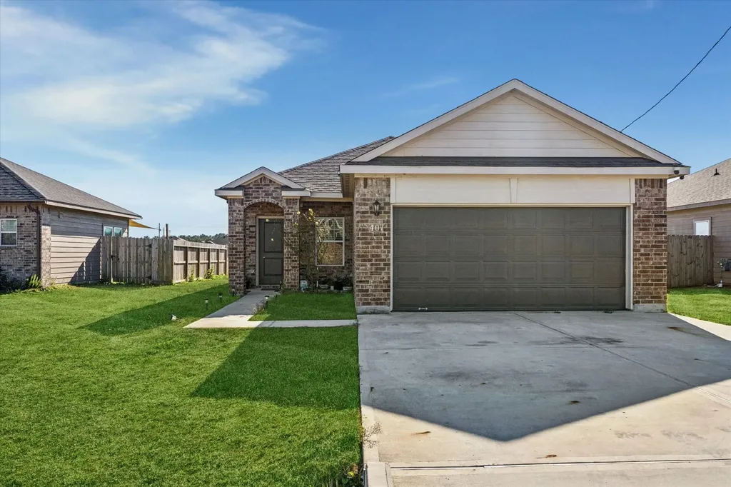 407 Road 5102 L Cleveland TX 77327