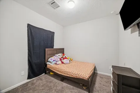 407 Road 5102 L Cleveland TX 77327