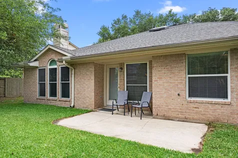 13402 Highland Park Court Houston TX 77070