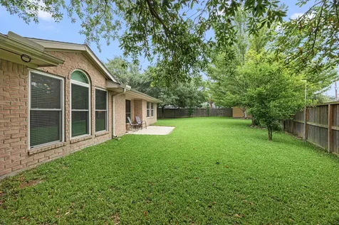 13402 Highland Park Court Houston TX 77070
