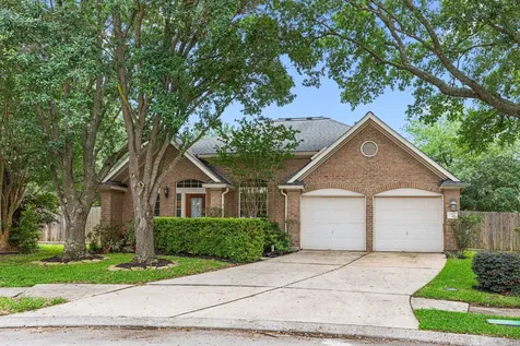 13402 Highland Park Court Houston TX 77070