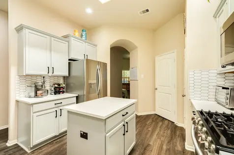 2506 Via Montesano League City TX 77573