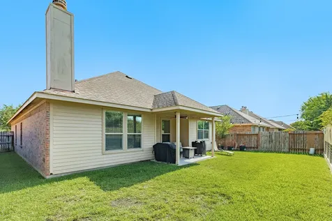 2506 Via Montesano League City TX 77573