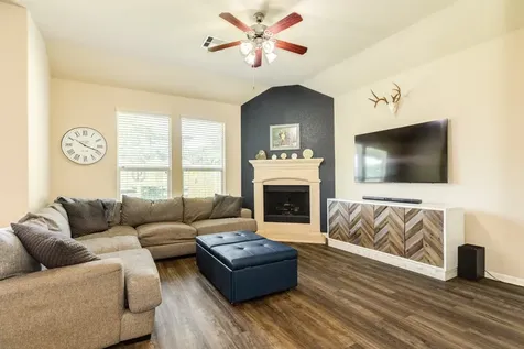 2506 Via Montesano League City TX 77573