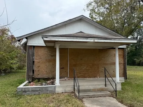 1005 N Jones Street Baytown TX 77520