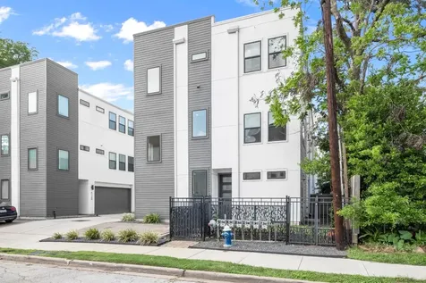 834 Fisher Street A Houston TX 77018