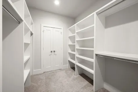 834 Fisher Street A Houston TX 77018