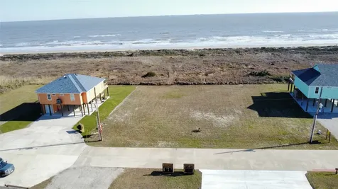 183 Ocean Shores Drive Port Bolivar TX 77650