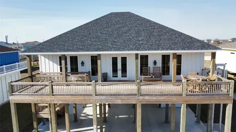183 Ocean Shores Drive Port Bolivar TX 77650