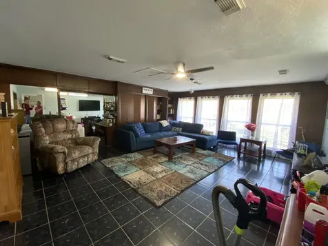 2801 6th Avenue N Texas City TX 77590