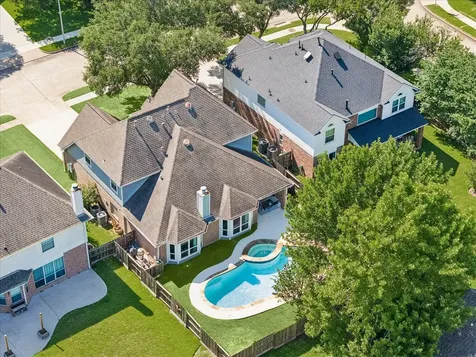 1418 Summer Forest Drive Sugar Land TX 77479