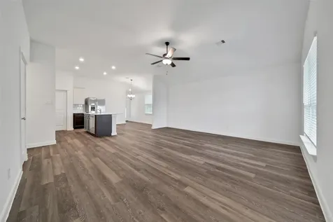 141 County Road 5102b Cleveland TX 77327
