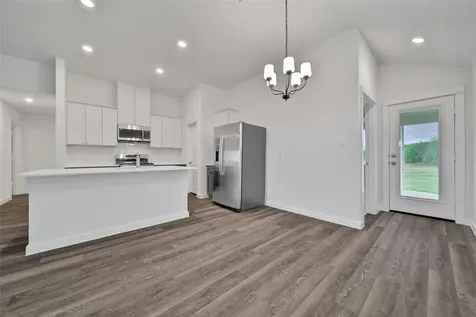 141 County Road 5102b Cleveland TX 77327