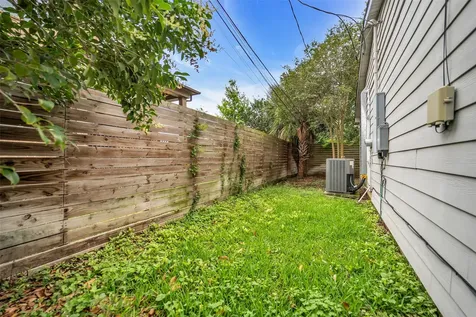 7915 Greenbush Street Houston TX 77025
