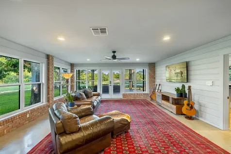455 Post Oak Court Caldwell TX 77836