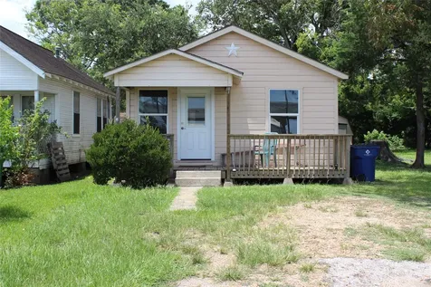 622 S Hancock Street Angleton TX 77515