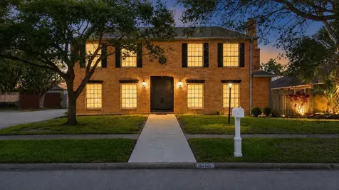 8006 Albin Lane Houston TX 77071
