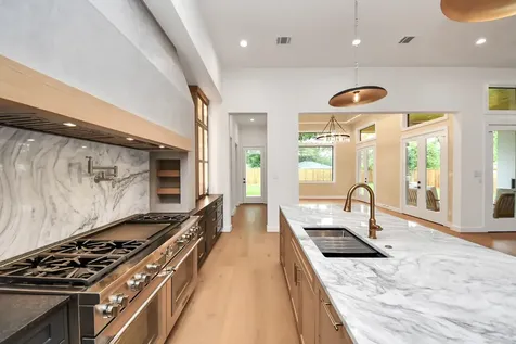 1731 Benbow Way Houston TX 77080