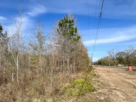 T-1 Lakeview Road Vidor TX 77662