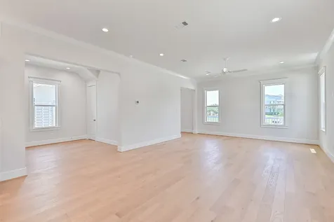 5 Sunset Street Galveston TX 77554