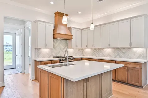5 Sunset Street Galveston TX 77554