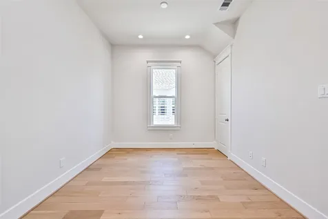 5 Sunset Street Galveston TX 77554