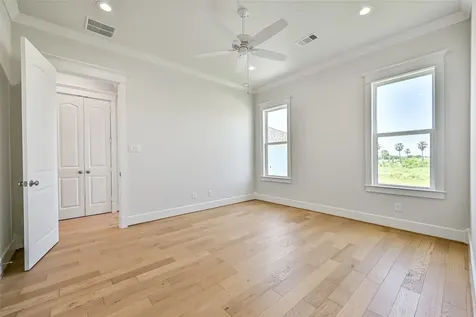 5 Sunset Street Galveston TX 77554