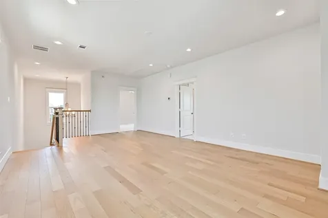 5 Sunset Street Galveston TX 77554