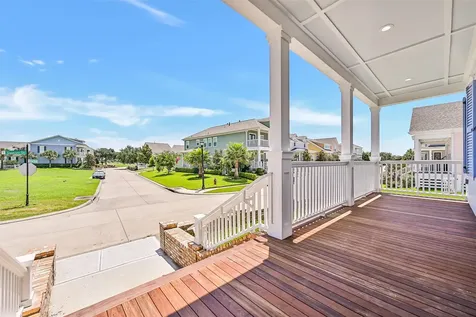 5 Sunset Street Galveston TX 77554