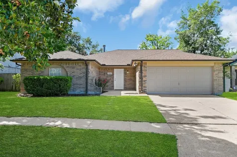 2910 Norwich Street Pearland TX 77584