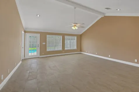 2910 Norwich Street Pearland TX 77584