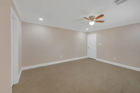 2910 Norwich Street Pearland TX 77584