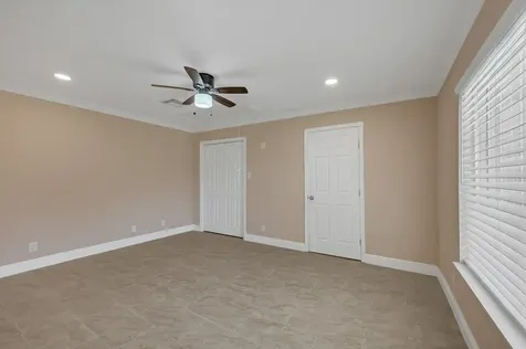 2910 Norwich Street Pearland TX 77584