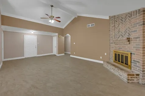 2910 Norwich Street Pearland TX 77584