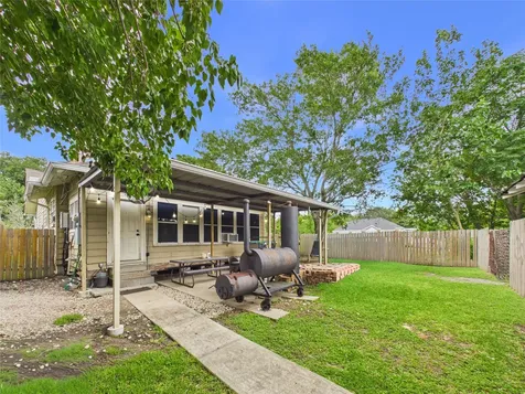3205 Ohio Street Baytown TX 77520