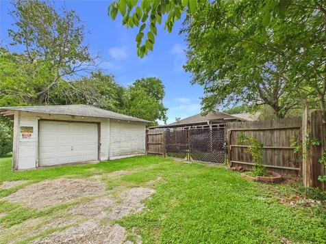 3205 Ohio Street Baytown TX 77520