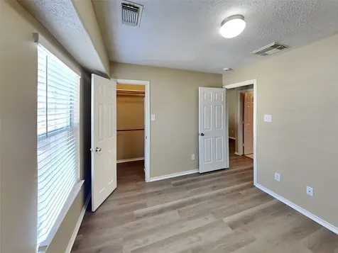 13118 Peppergate Lane Houston TX 77044