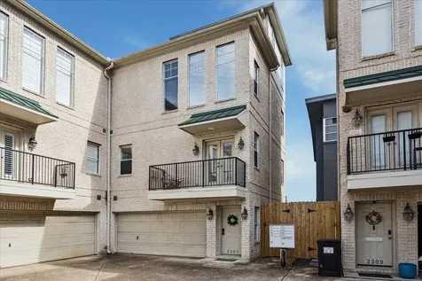 2207 Austin Street Houston TX 77002