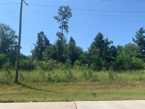 8205 Road 5878 Cleveland TX 77327