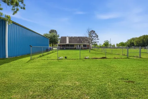 3625 County Road 36 Angleton TX 77515