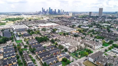 4331 Marina Street B Houston TX 77007