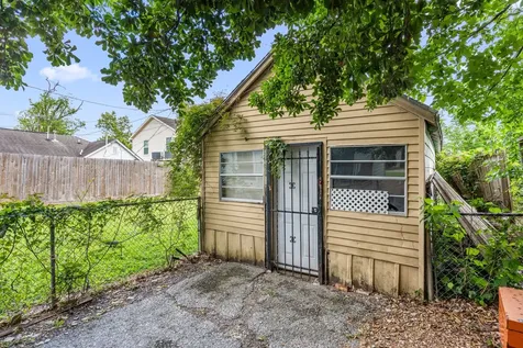 6942 Moss Rose Street Houston TX 77087