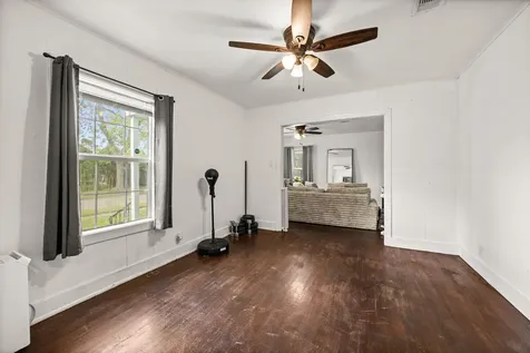 6942 Moss Rose Street Houston TX 77087