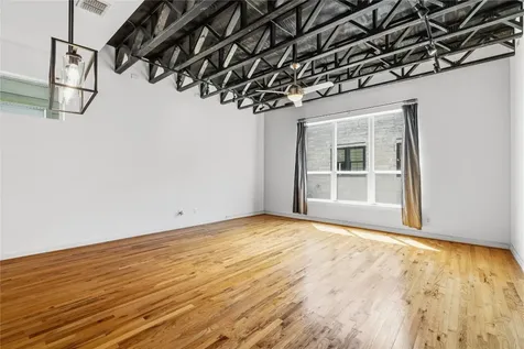 112 Byrne Street C Houston TX 77009