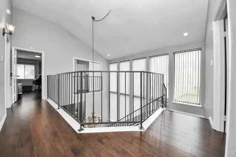1116 Bering Dr Drive 28 Houston TX 77057
