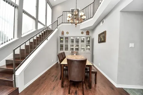 1116 Bering Dr Drive 28 Houston TX 77057