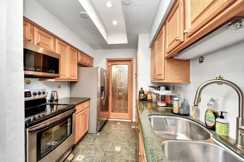 1116 Bering Dr Drive 28 Houston TX 77057