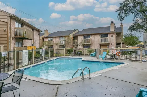 4747 Allendale Road 8 Houston TX 77017